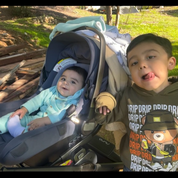 Meet your Posher, Melissa - Picture 4 of 10